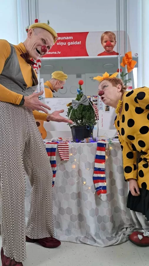 Ziemassvētku laiks nāk ar pārsteigumiem.